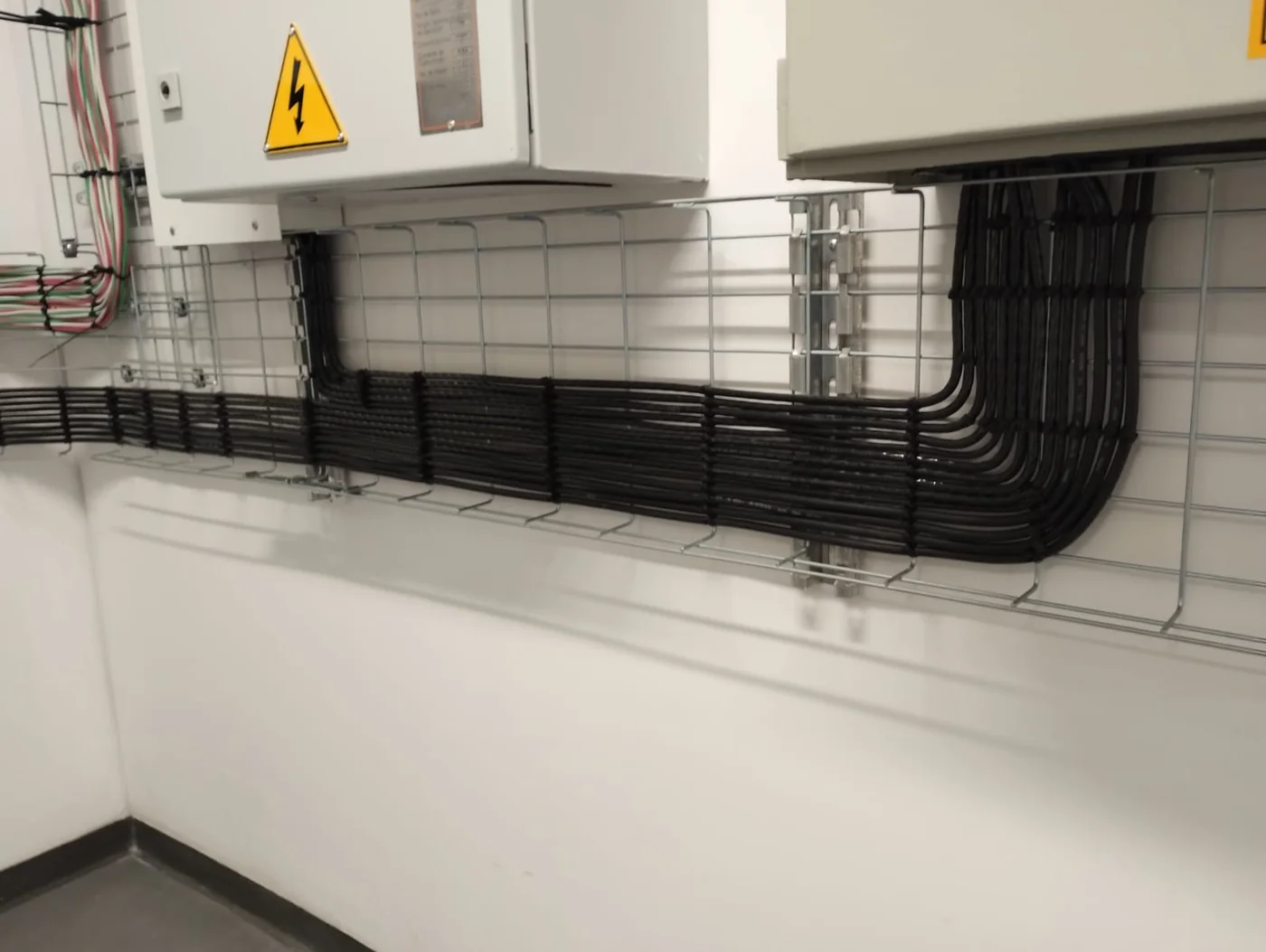 Instalaciones de Ingeniería Eléctrica SERVIPROF ELECT SAS